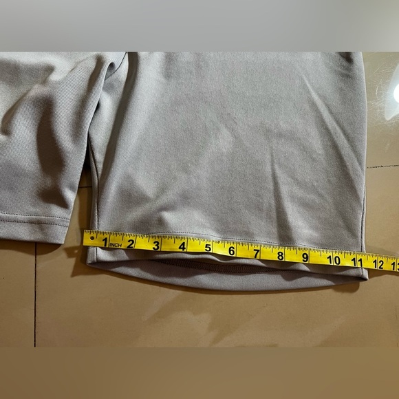 WILSON beige   Sports Tennis/Golf Shorts Size X Large lightweight - Picture 6 of 15